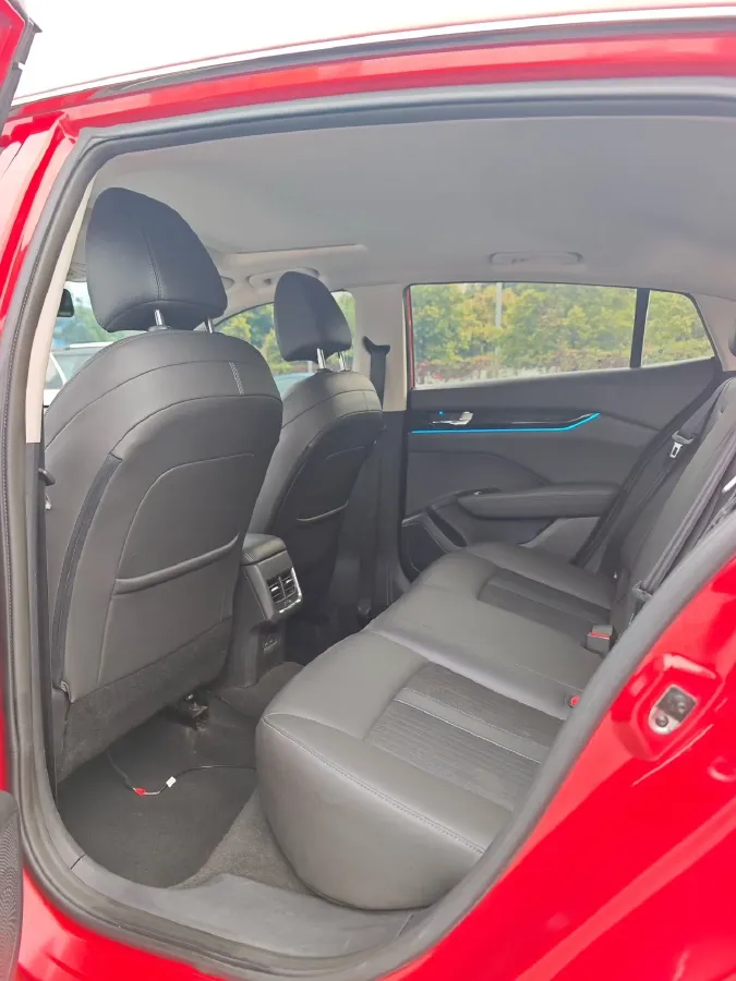 2020 DongFeng Aeolus YiXuan 1.5T 150HP L4 6DCT,autocango,china used car exporter,china ev exporter,chinese used car exporter,chinese used ev exporter