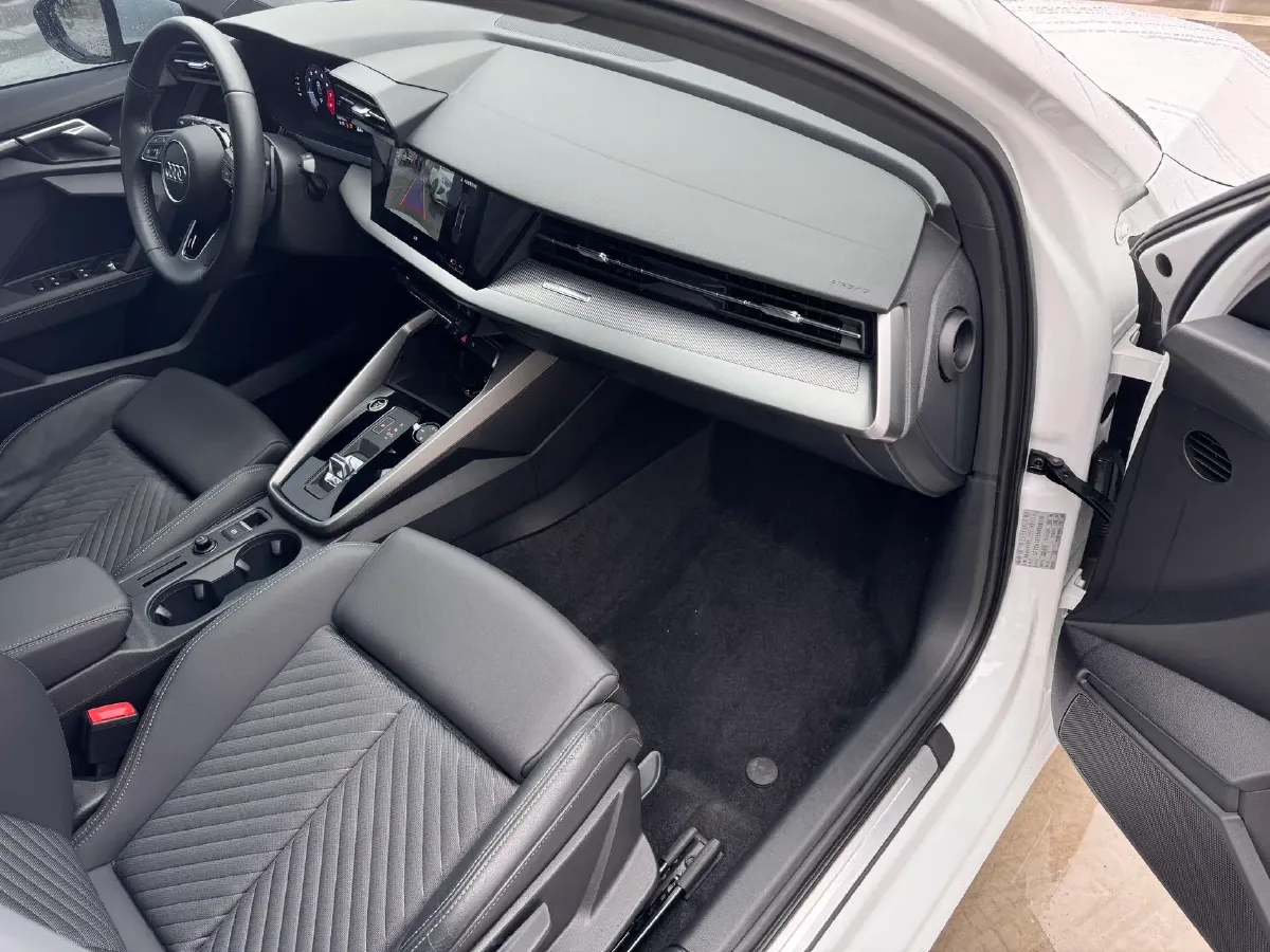 2022 Audi A3 1.4T 150HP L4 7DCT,autocango,china used car exporter,china ev exporter,chinese used car exporter,chinese used ev exporter