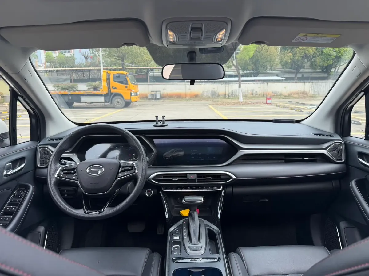 2020 GAC Trumpchi GS4 1.5T 169HP L4 6AT,autocango,china used car exporter,china ev exporter,chinese used car exporter,chinese used ev exporter