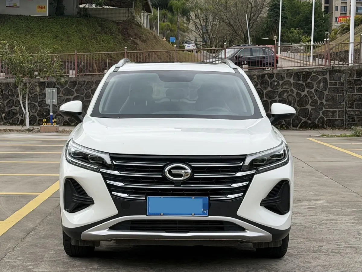 2020 GAC Trumpchi GS4 1.5T 169HP L4 6AT,autocango,china used car exporter,china ev exporter,chinese used car exporter,chinese used ev exporter