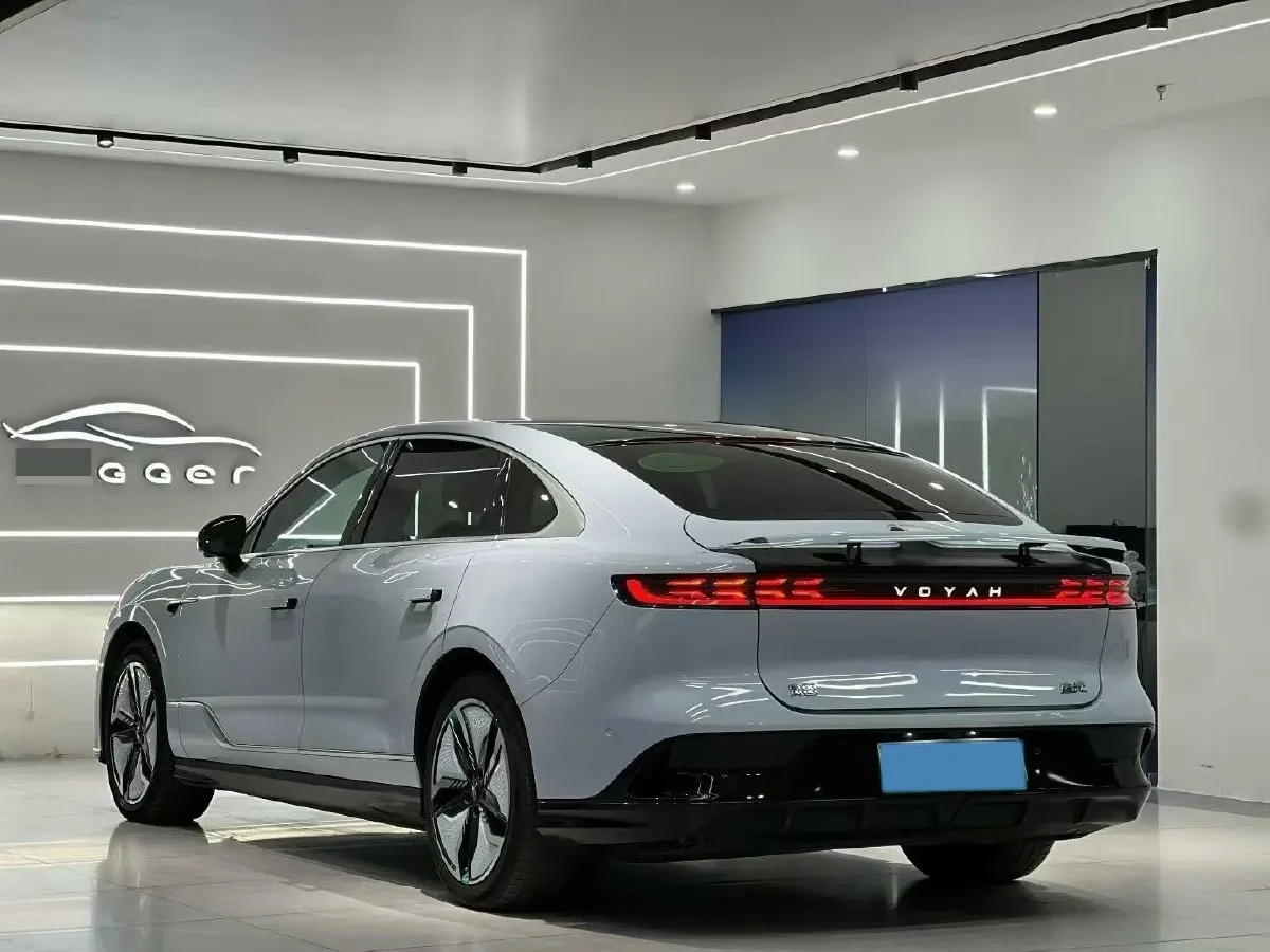 2023 Voyah ZhuiGuang BEV 108.73KWH,autocango,china used car exporter,china ev exporter,chinese used car exporter,chinese used ev exporter