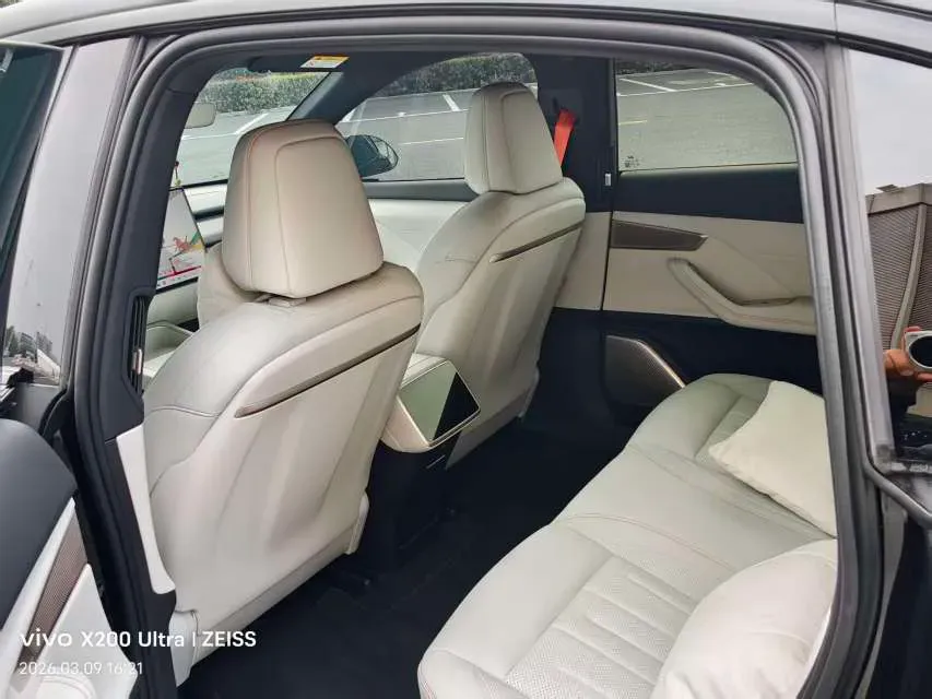 2024 ONVO L60 BEV 60KWH,autocango,china used car exporter,china ev exporter,chinese used car exporter,chinese used ev exporter