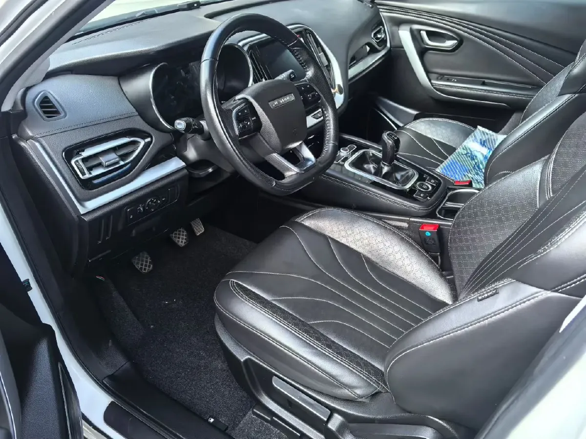 2018 Jetour X70 1.5T 147HP L4 5MT,autocango,china used car exporter,china ev exporter,chinese used car exporter,chinese used ev exporter