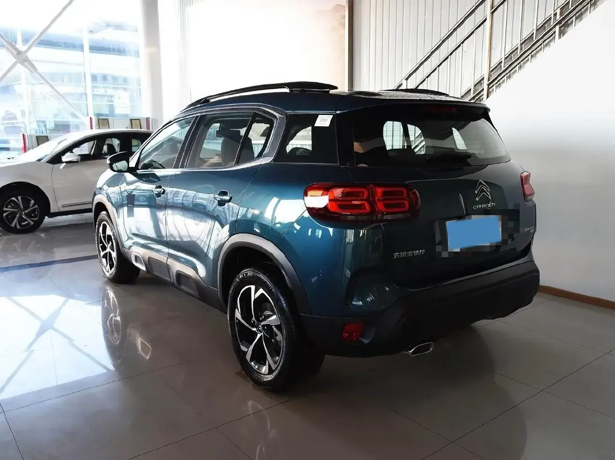 2019 Citroen C5 Aircross 1.6T 167HP L4 6AT,autocango,china used car exporter,china ev exporter,chinese used car exporter,chinese used ev exporter