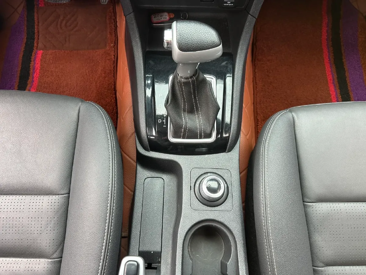 2018 Isuzu Mu-X 1.9T 163HP L4 6AT,autocango,china used car exporter,china ev exporter,chinese used car exporter,chinese used ev exporter