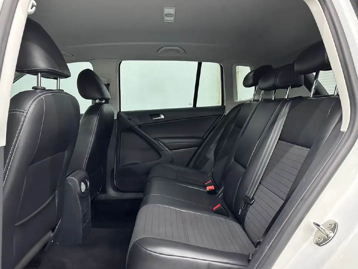 2016 Volkswagen Touran 1.4T 150HP L4 7DCT,autocango,china used car exporter,china ev exporter,chinese used car exporter,chinese used ev exporter