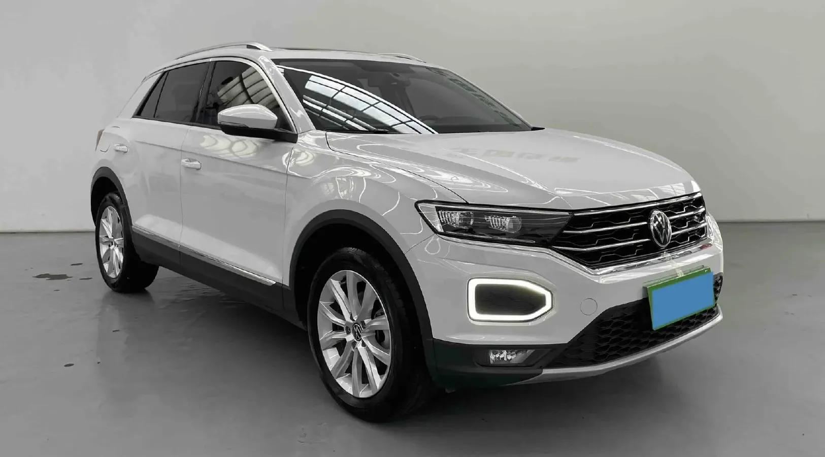 2022 Volkswagen T-Roc 1.4T 150HP L4 7DCT,autocango,china used car exporter,china ev exporter,chinese used car exporter,chinese used ev exporter