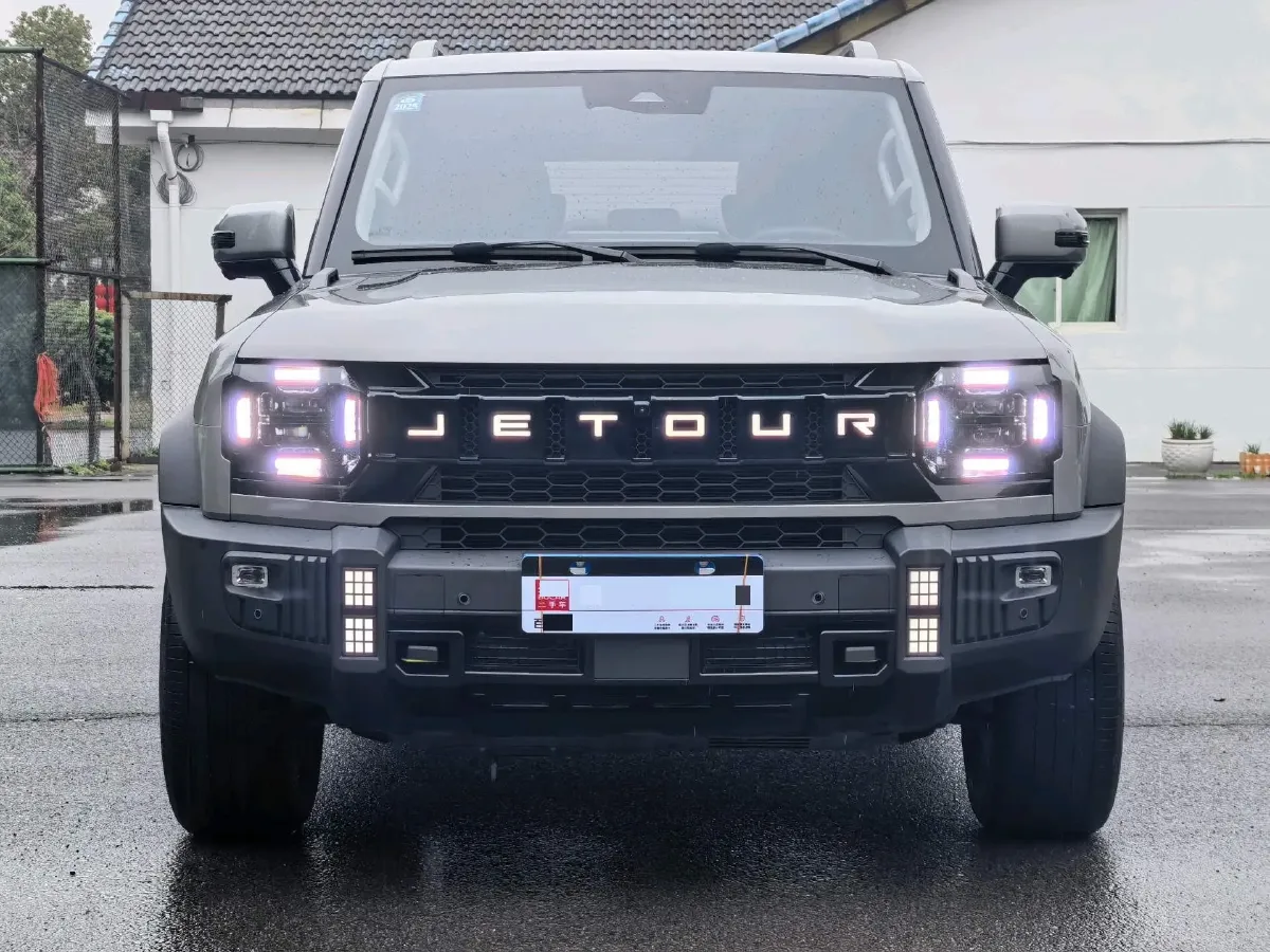 2023 Jetour Traveller 2.0T 254HP L4 7DCT,autocango,china used car exporter,china ev exporter,chinese used car exporter,chinese used ev exporter