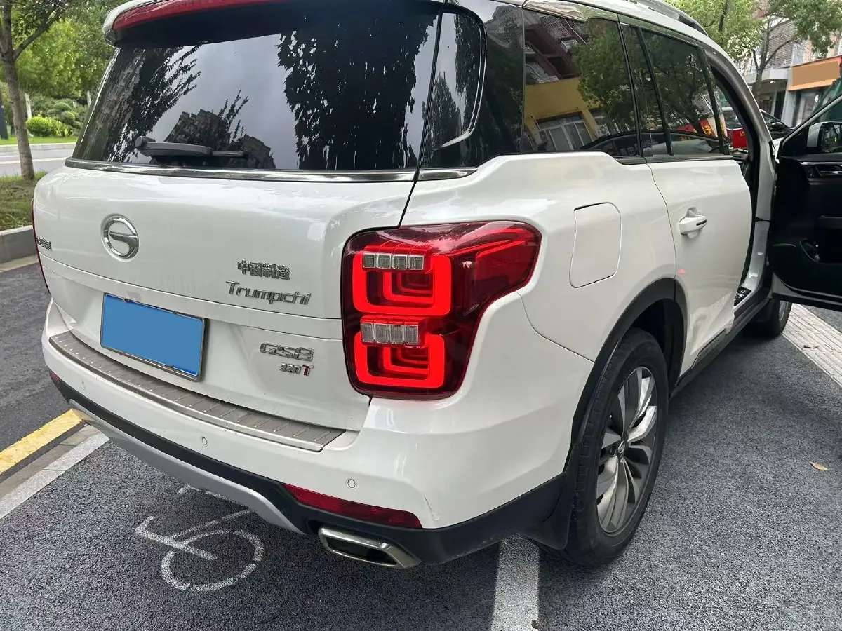 2017 GAC Trumpchi GS8 2.0T 201HP L4 6AT,autocango,china used car exporter,china ev exporter,chinese used car exporter,chinese used ev exporter