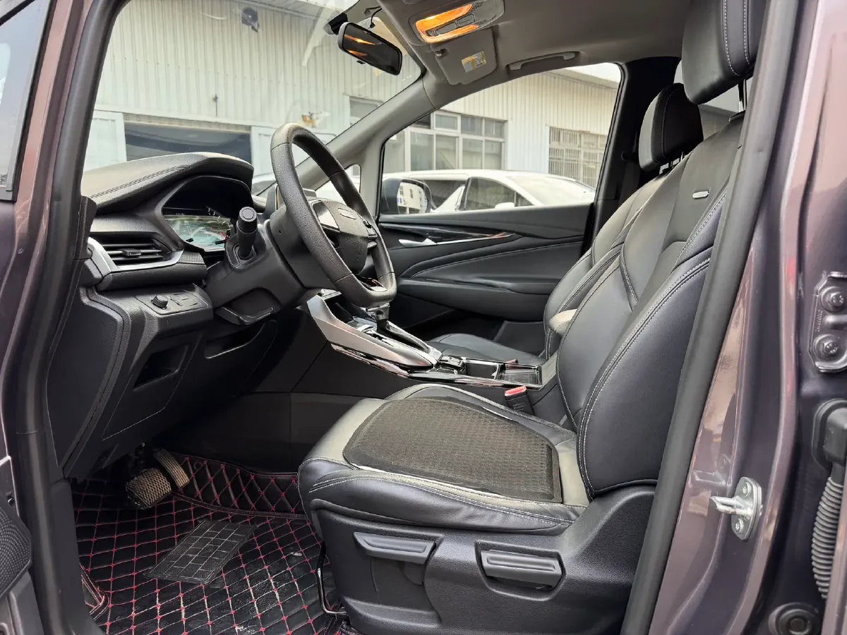 2021 MAXUS G50 1.5T 169HP L4 7DCT,autocango,china used car exporter,china ev exporter,chinese used car exporter,chinese used ev exporter