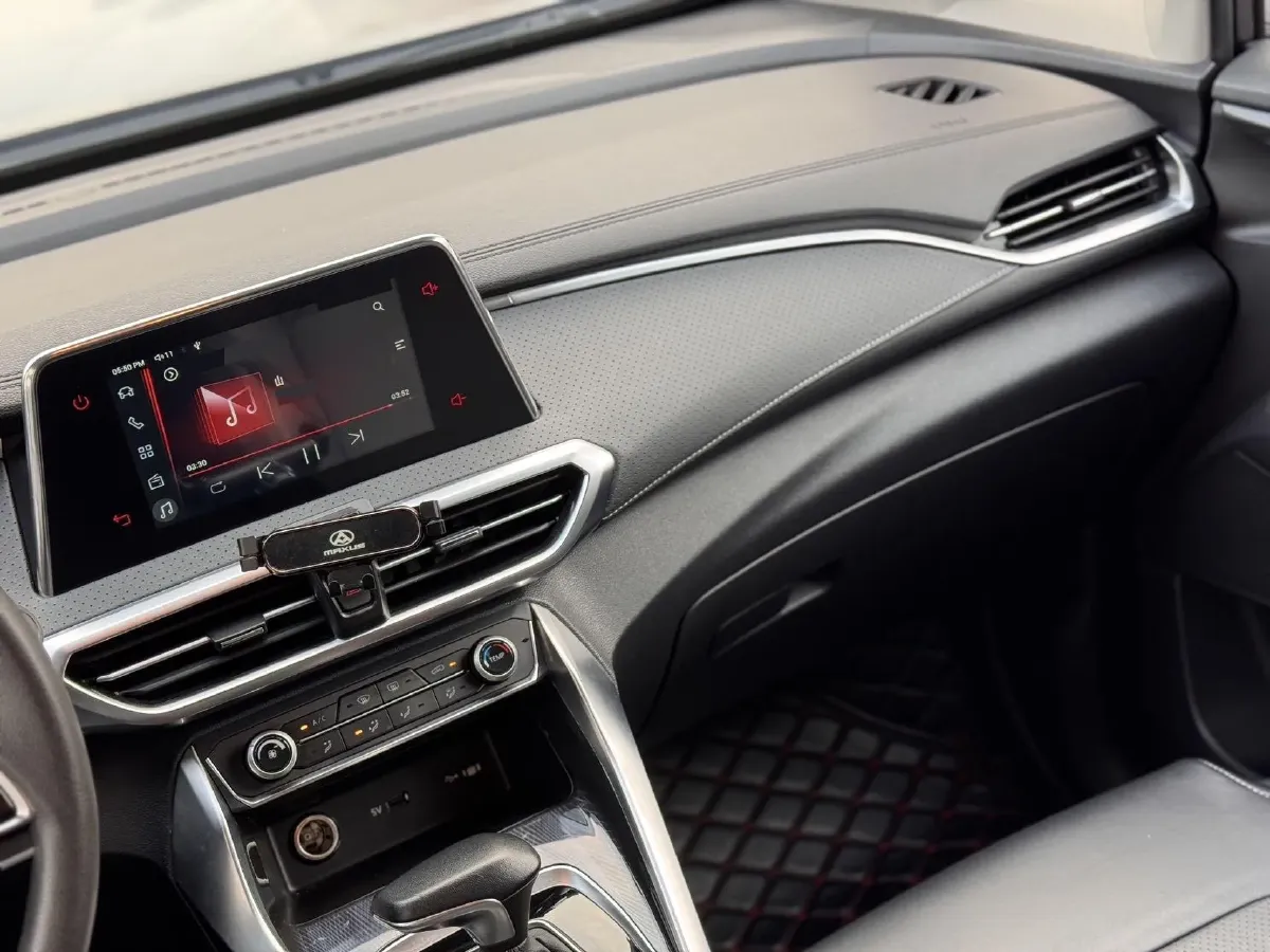 2021 MAXUS G50 1.5T 169HP L4 7DCT,autocango,china used car exporter,china ev exporter,chinese used car exporter,chinese used ev exporter