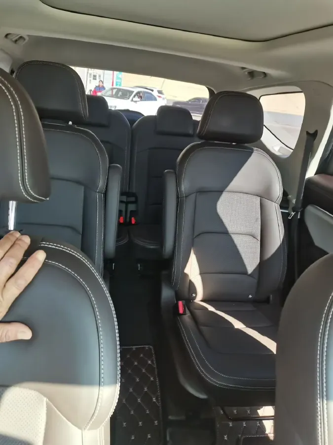 2021 Geely JiaJi 1.8T 184HP L4 7DCT,autocango,china used car exporter,china ev exporter,chinese used car exporter,chinese used ev exporter