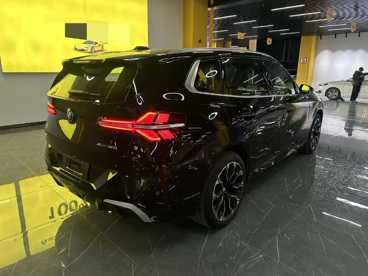 2025 BMW X3 2.0T 258HP L4 8AT,autocango,china used car exporter,china ev exporter,chinese used car exporter,chinese used ev exporter