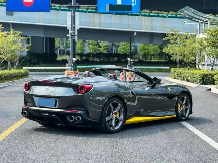 2018 Ferrari Portofino 3.9T 600HP V8 7DCT,autocango,china used car exporter,china ev exporter,chinese used car exporter,chinese used ev exporter