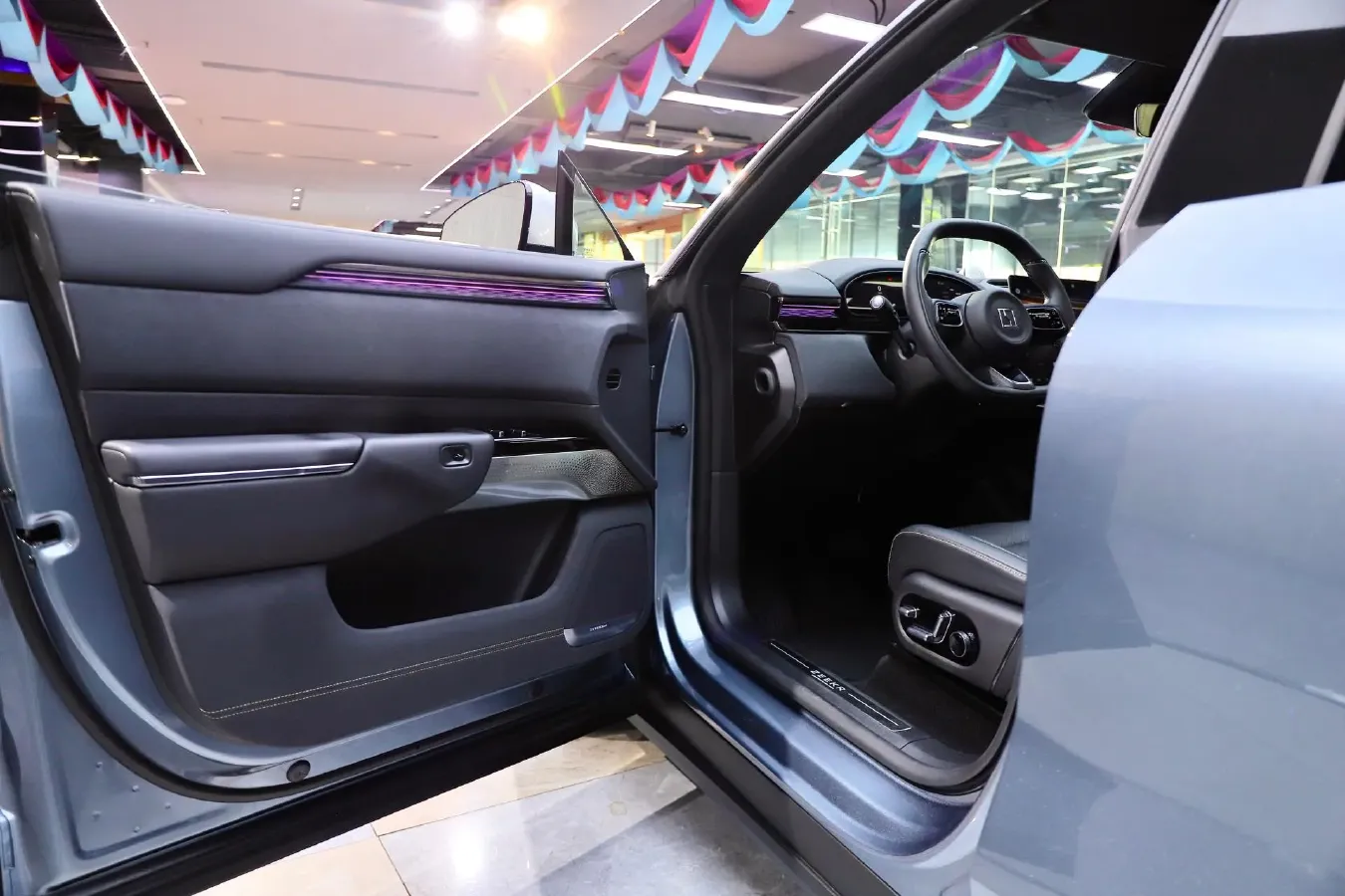 2025 Zeekr 7X BEV 100KWH,autocango,china used car exporter,china ev exporter,chinese used car exporter,chinese used ev exporter