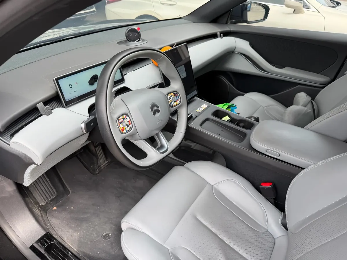 2024 NIO ET5T BEV 75KWH,autocango,china used car exporter,china ev exporter,chinese used car exporter,chinese used ev exporter