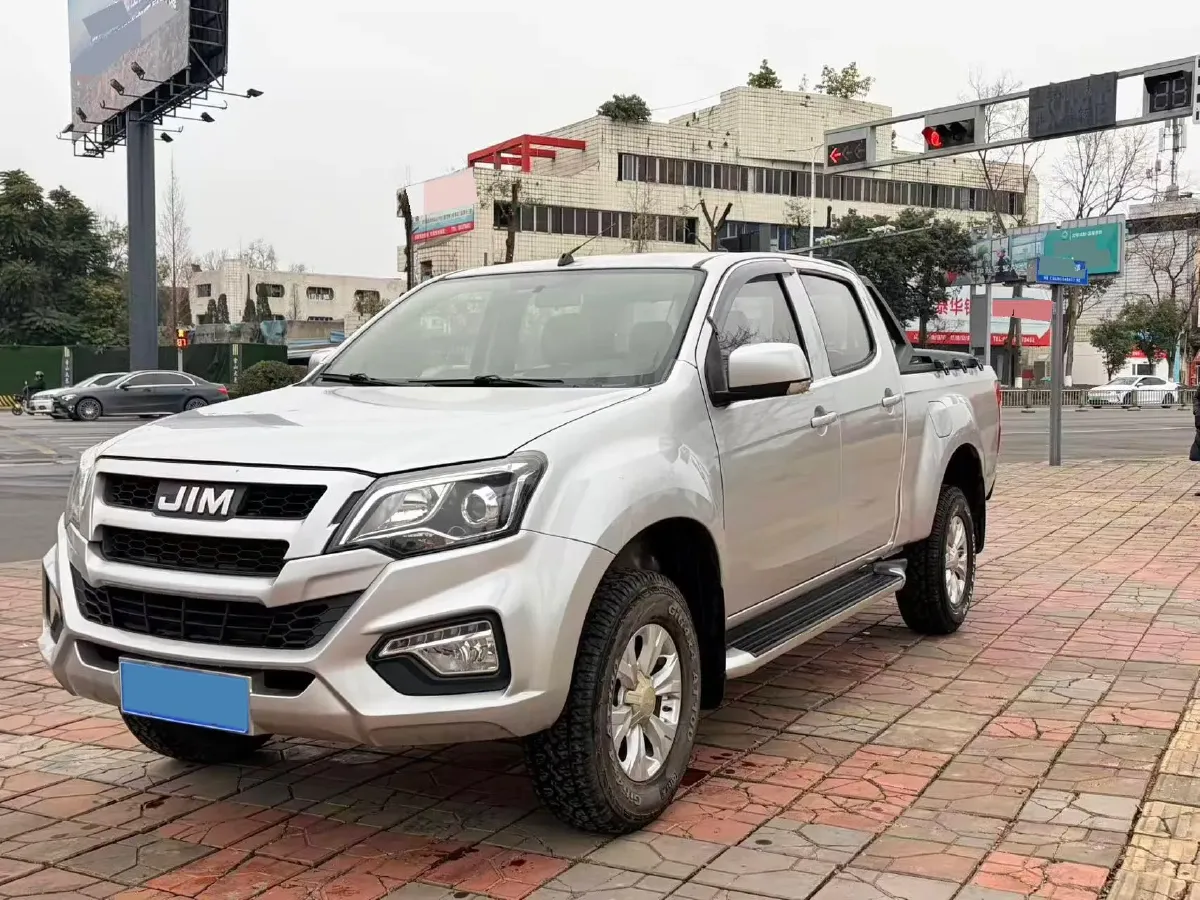 2019 Isuzu RE-MAX Jim 2.5T 129HP L4 6MT,autocango,china used car exporter,china ev exporter,chinese used car exporter,chinese used ev exporter