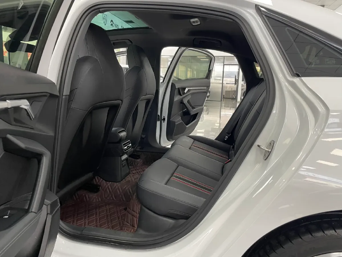 2022 Audi A3 1.4T 150HP L4 7DCT,autocango,china used car exporter,china ev exporter,chinese used car exporter,chinese used ev exporter