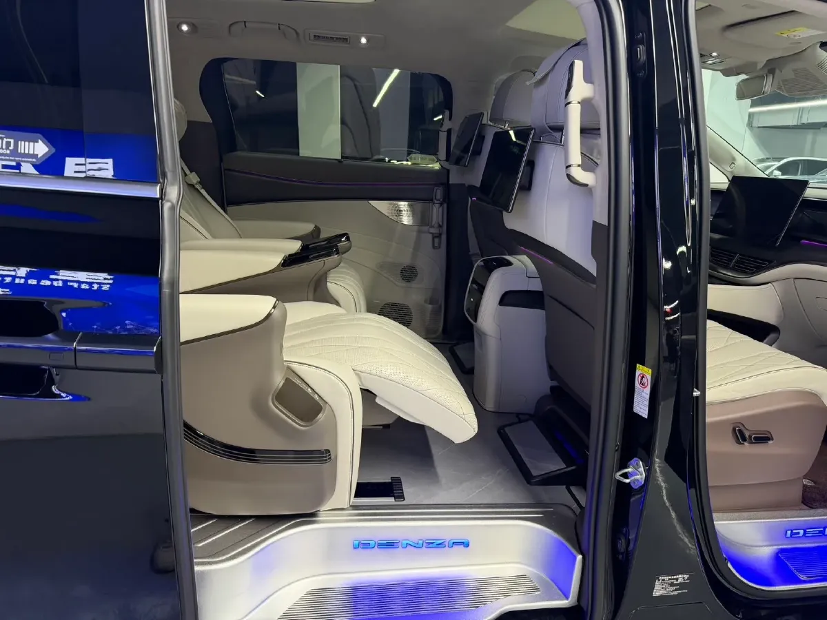 2022 Honda Odyssey 2.0L 146HP L4 E-CVT Hybrid,autocango,china used car exporter,china ev exporter,chinese used car exporter,chinese used ev exporter