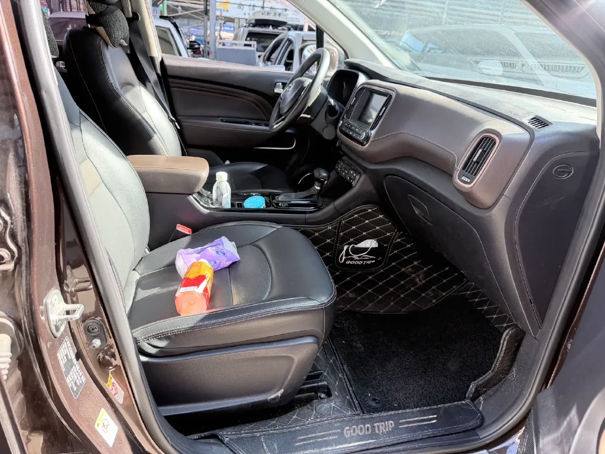 2017 GAC Trumpchi GS3 1.3T 137HP L4 6AT,autocango,china used car exporter,china ev exporter,chinese used car exporter,chinese used ev exporter