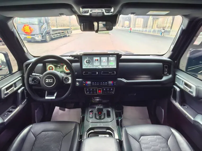 2024 212 212 T01 2.0T 252HP L4 8AT,autocango,china used car exporter,china ev exporter,chinese used car exporter,chinese used ev exporter