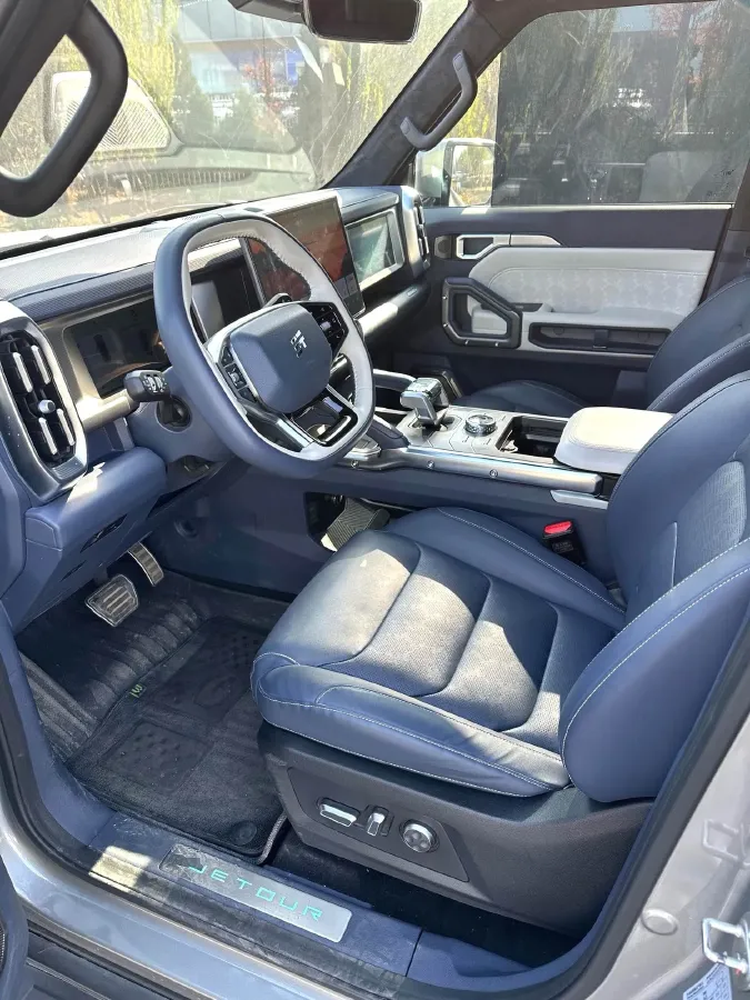 2024 Jetour ShanHai TravellerC-DM 1.5T 156HP L4 3DHT PHEV 43.24KWH,autocango,china used car exporter,china ev exporter,chinese used car exporter,chinese used ev exporter