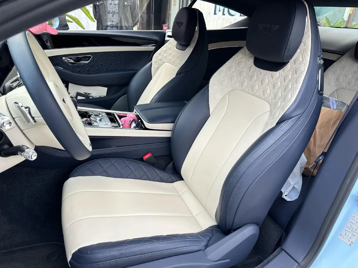 2022 Bentley Continental 4.0T 549HP V8 8DCT,autocango,china used car exporter,china ev exporter,chinese used car exporter,chinese used ev exporter