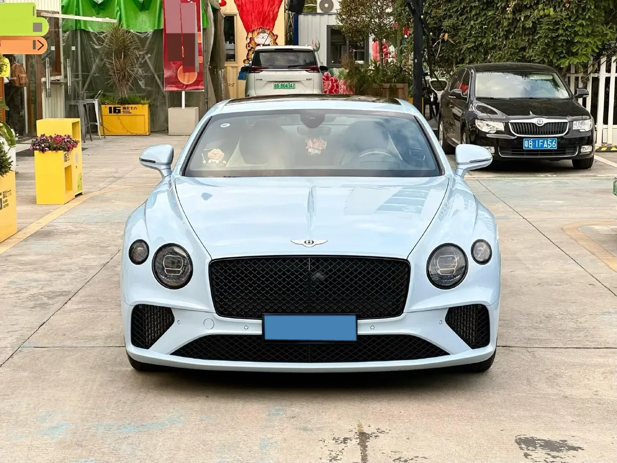 2022 Bentley Continental 4.0T 549HP V8 8DCT,autocango,china used car exporter,china ev exporter,chinese used car exporter,chinese used ev exporter