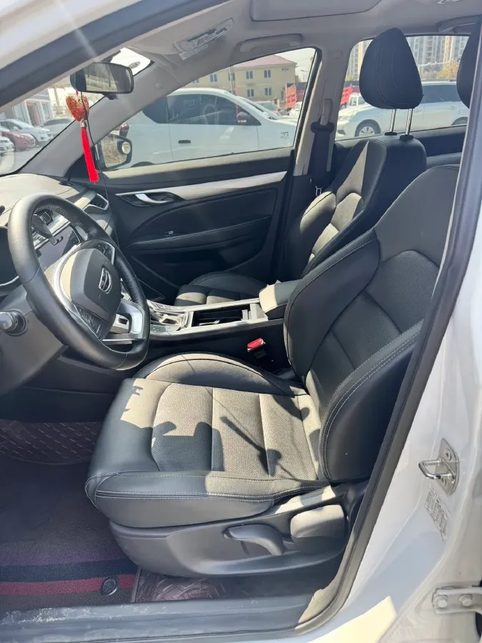 2020 Geely Emgrand 1.5L 109HP L4 CVT,autocango,china used car exporter,china ev exporter,chinese used car exporter,chinese used ev exporter