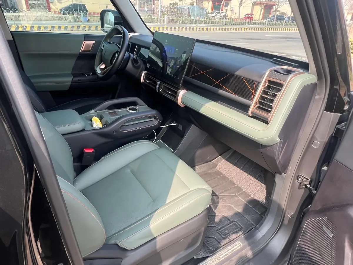 2024 iCAR iCAR 03 BEV 65.69KWH,autocango,china used car exporter,china ev exporter,chinese used car exporter,chinese used ev exporter