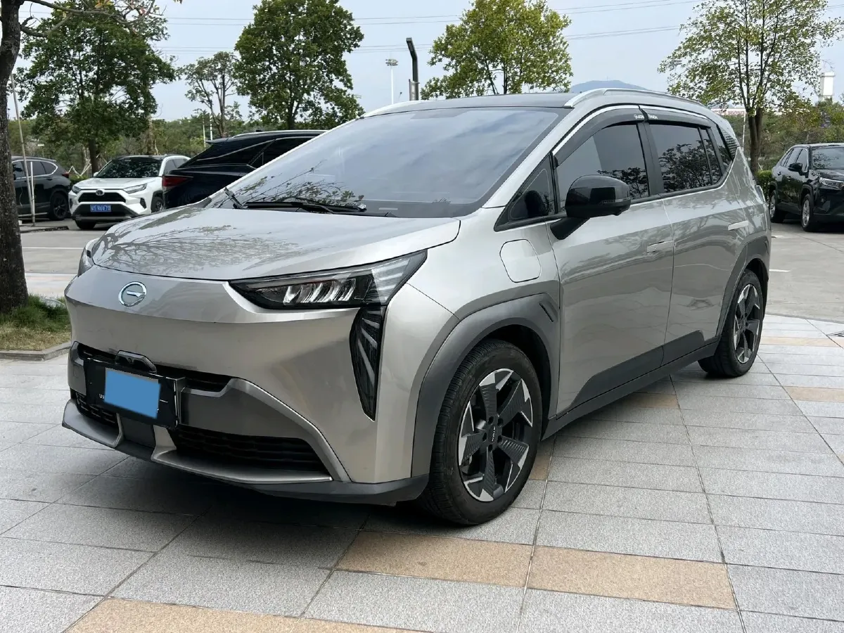 2022 Geely Okavango 1.8T 184HP L4 7DCT,autocango,china used car exporter,china ev exporter,chinese used car exporter,chinese used ev exporter