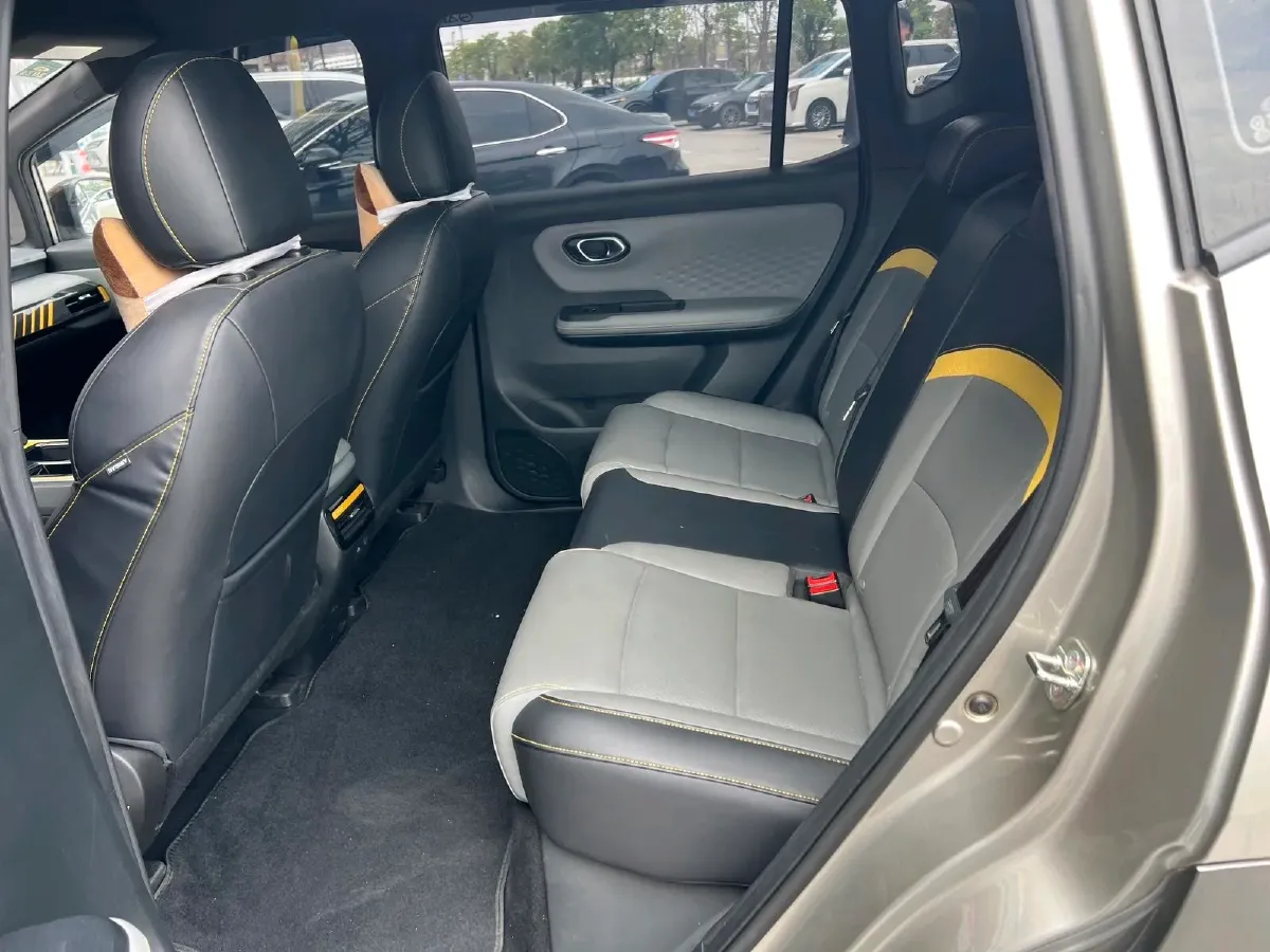 2022 Geely Okavango 1.8T 184HP L4 7DCT,autocango,china used car exporter,china ev exporter,chinese used car exporter,chinese used ev exporter