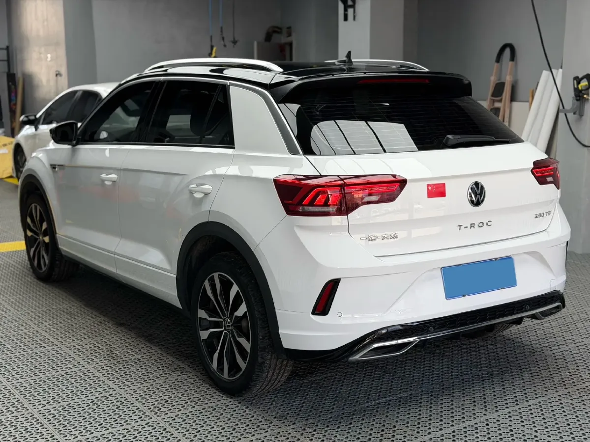 2022 Volkswagen T-Roc 1.4T 150HP L4 7DCT,autocango,china used car exporter,china ev exporter,chinese used car exporter,chinese used ev exporter