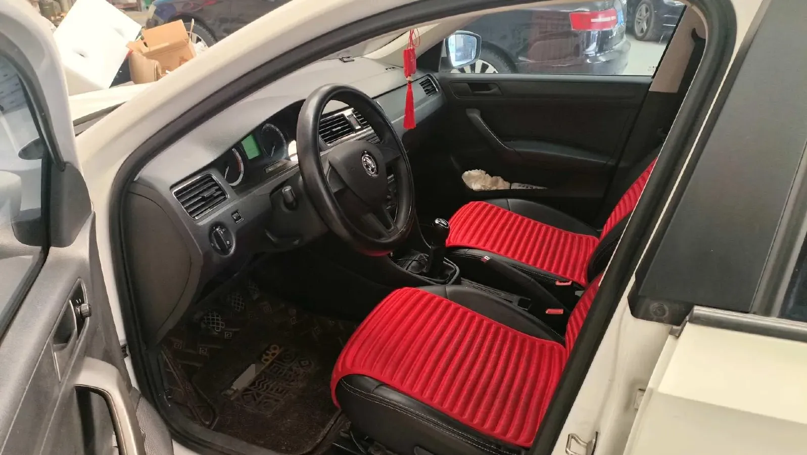 2019 Chery Tiggo 5x 1.5L 116HP L4 5MT,autocango,china used car exporter,china ev exporter,chinese used car exporter,chinese used ev exporter