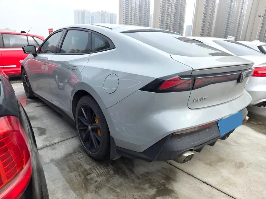 2022 ChangAn UNI-V 1.5T 188HP L4 7DCT,autocango,china used car exporter,china ev exporter,chinese used car exporter,chinese used ev exporter