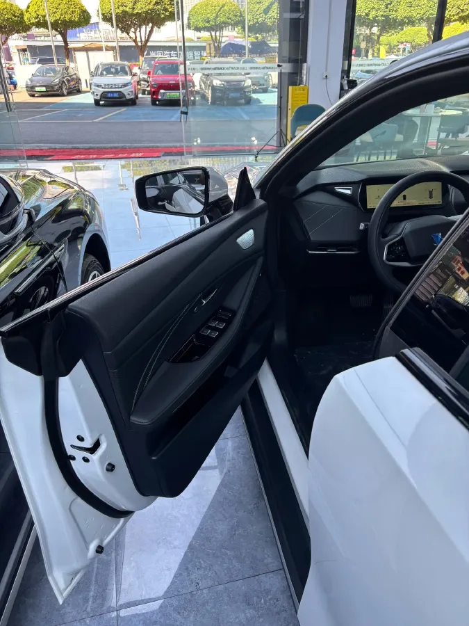 2025 Deepal SL03 1.5L 95HP L4 REEV 18.99KWH,autocango,china used car exporter,china ev exporter,chinese used car exporter,chinese used ev exporter