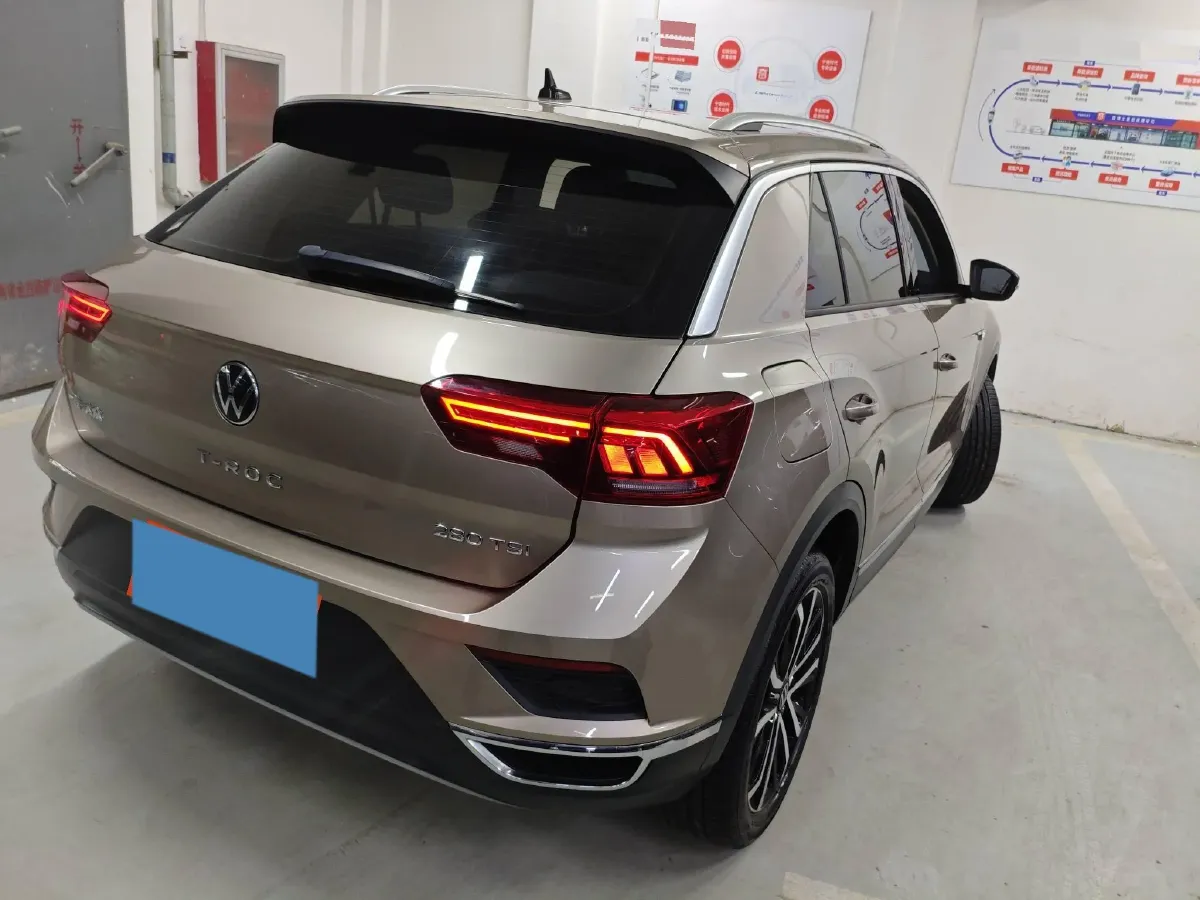 2021 Volkswagen T-Roc 1.4T 150HP L4 7DCT,autocango,china used car exporter,china ev exporter,chinese used car exporter,chinese used ev exporter
