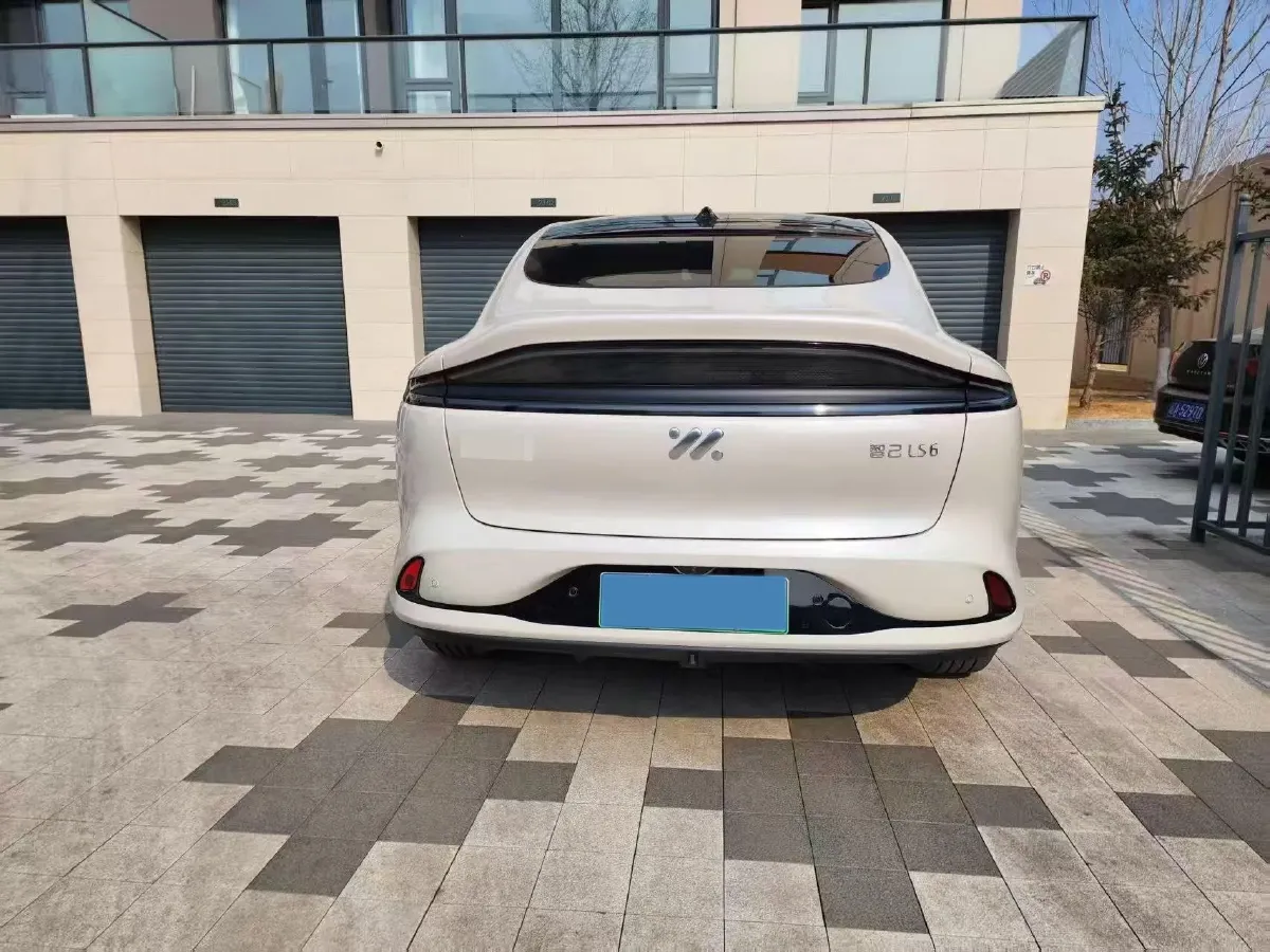 2023 IM LS6 BEV 100KWH,autocango,china used car exporter,china ev exporter,chinese used car exporter,chinese used ev exporter