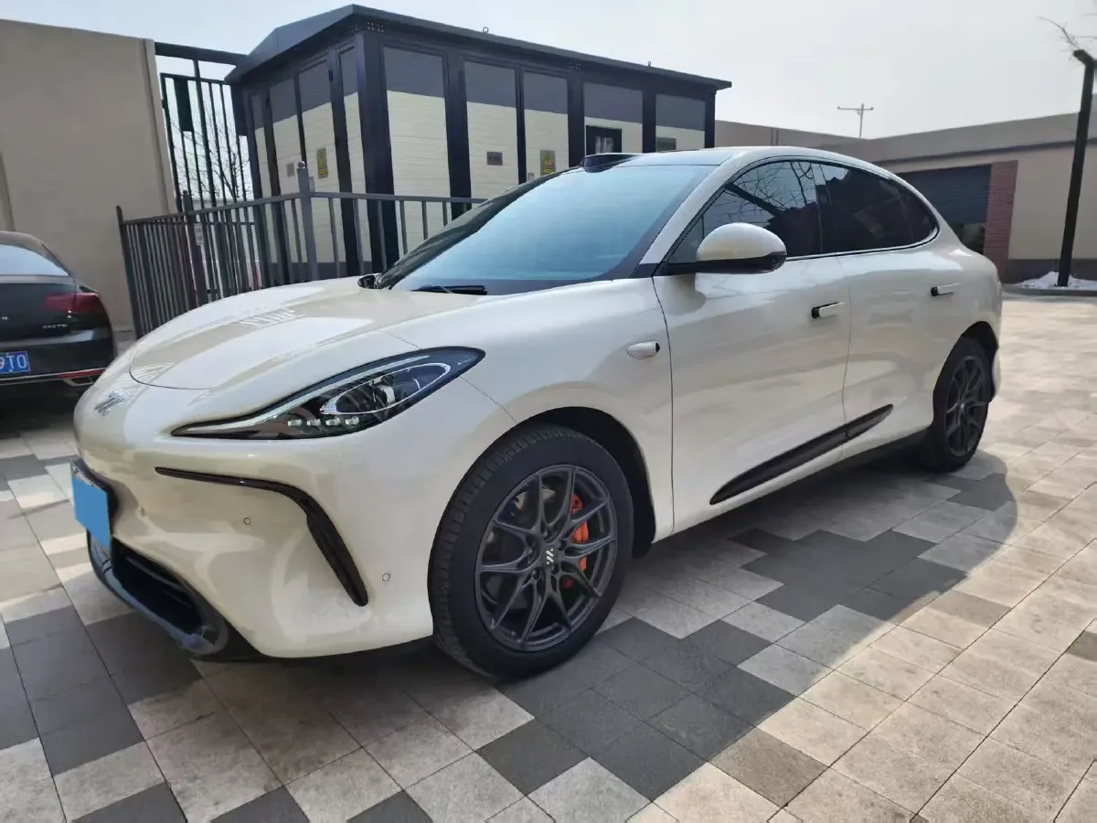 2023 IM LS6 BEV 100KWH,autocango,china used car exporter,china ev exporter,chinese used car exporter,chinese used ev exporter