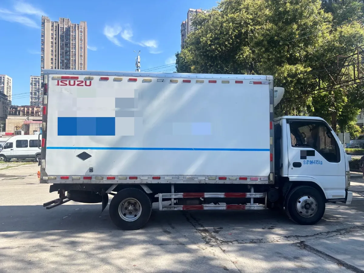 2016 Qoros 3 1.6L 126HP L4 6MT,autocango,china used car exporter,china ev exporter,chinese used car exporter,chinese used ev exporter