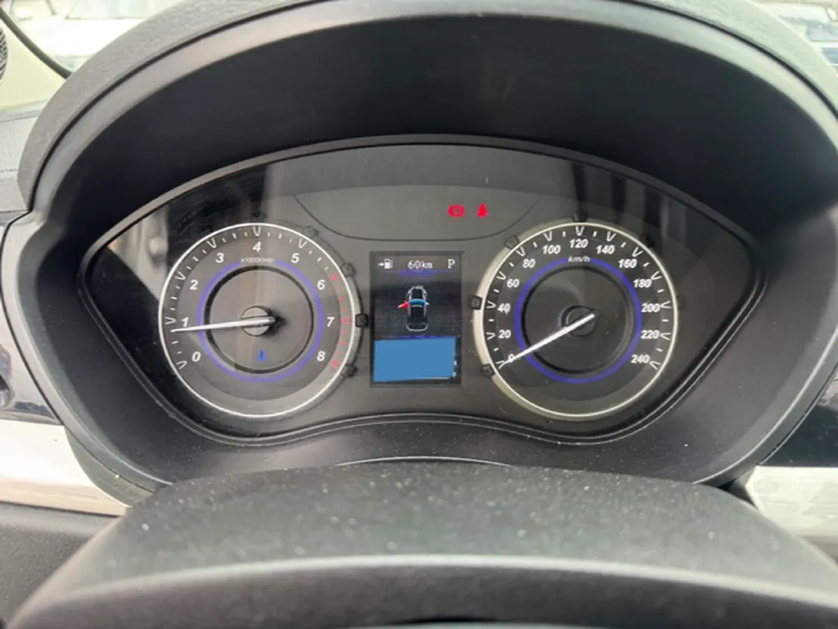 2018 HaiMa S5 Young Edition 1.6L 122HP L4 CVT,autocango,china used car exporter,china ev exporter,chinese used car exporter,chinese used ev exporter