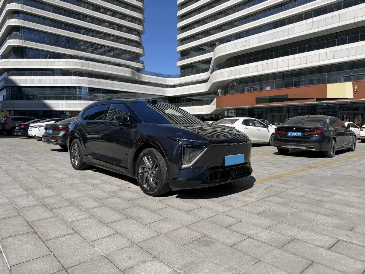 2023 HiPhi Y BEV 76.6KWH,autocango,china used car exporter,china ev exporter,chinese used car exporter,chinese used ev exporter