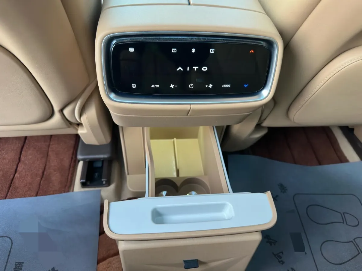 2024 HIMA AITO M9 1.5T 152HP L4 REEV 52KWH,autocango,china used car exporter,china ev exporter,chinese used car exporter,chinese used ev exporter