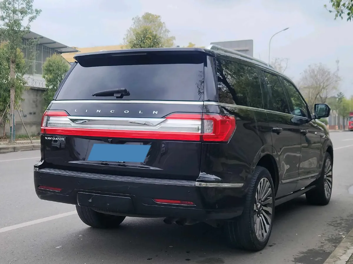 2020 Lincoln Navigator 3.5T 388HP V6 10AT,autocango,china used car exporter,china ev exporter,chinese used car exporter,chinese used ev exporter
