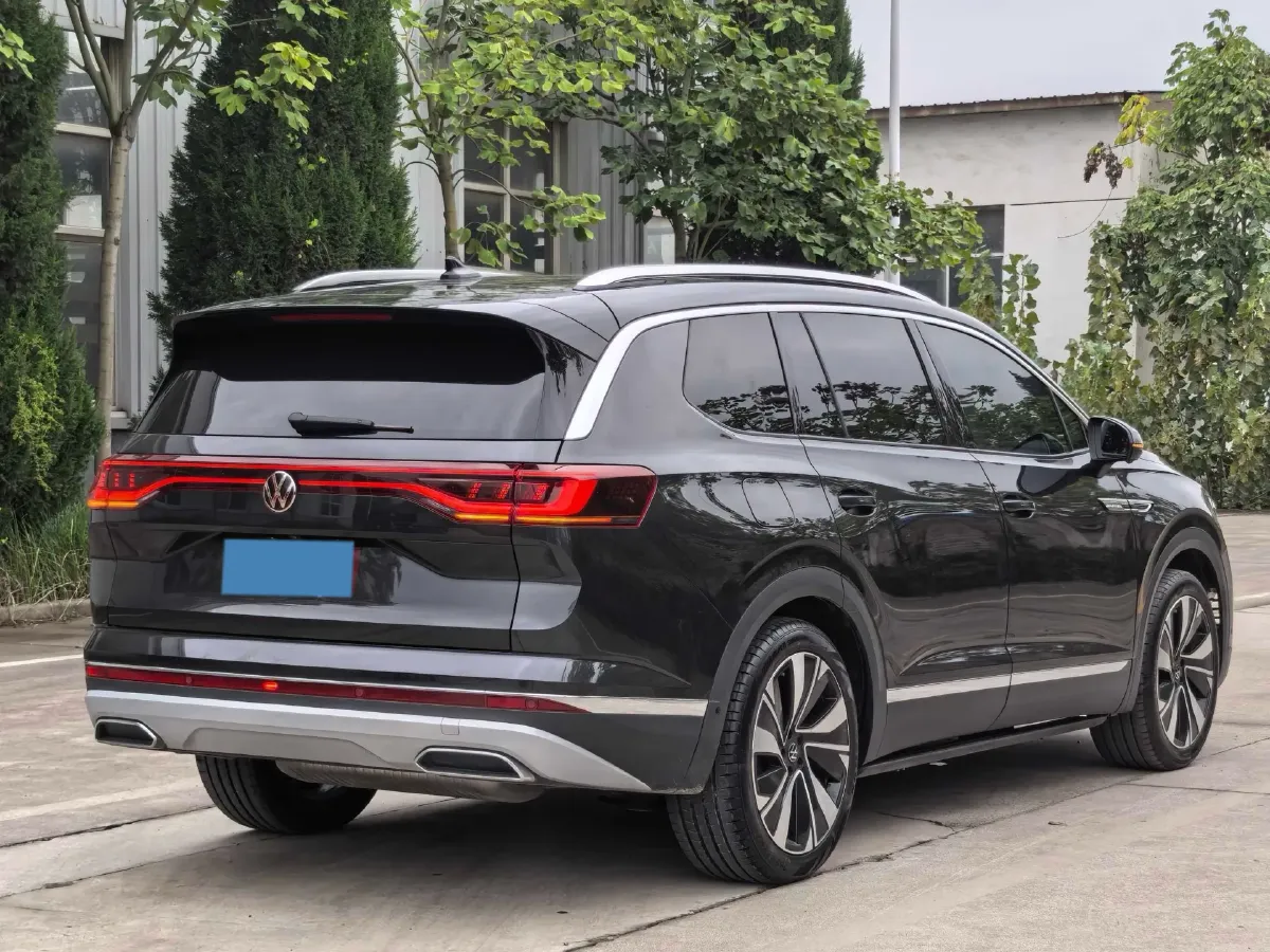 2024 Volkswagen Talagon 2.0T 220HP L4 7DCT,autocango,china used car exporter,china ev exporter,chinese used car exporter,chinese used ev exporter
