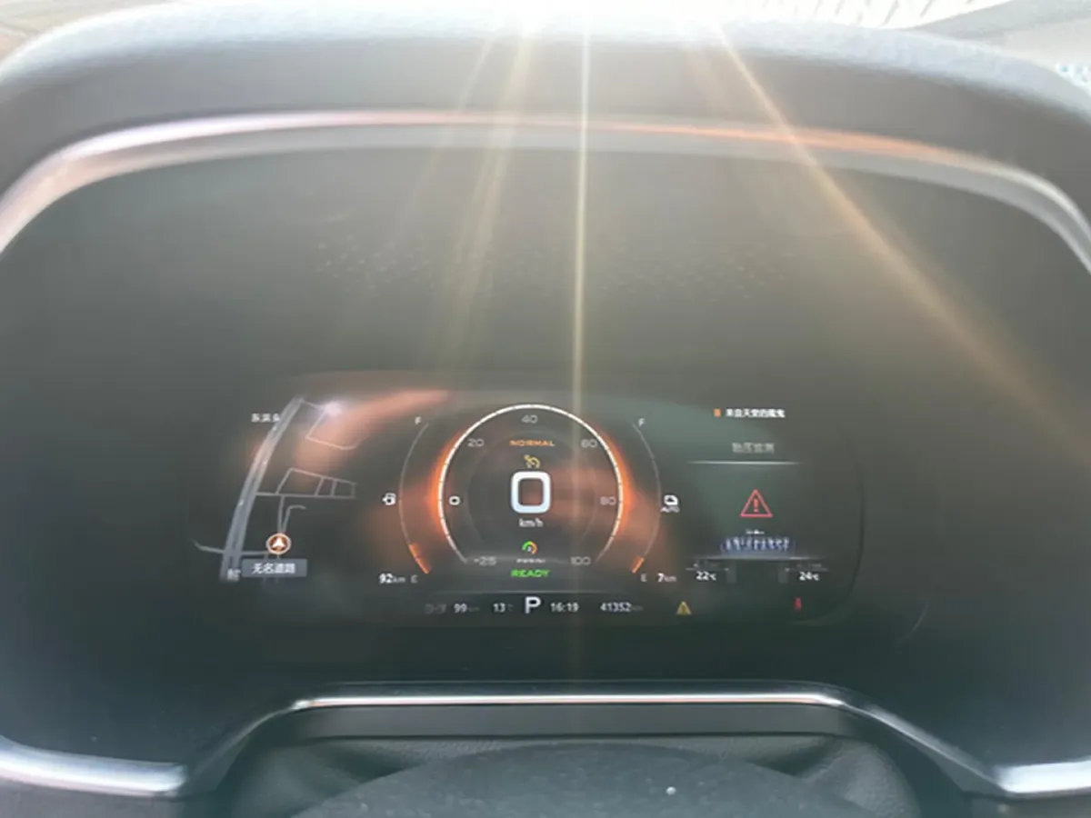 2019 Roewe RX5 1.5T 162HP L4 2AT PHEV 12KWH,autocango,china used car exporter,china ev exporter,chinese used car exporter,chinese used ev exporter