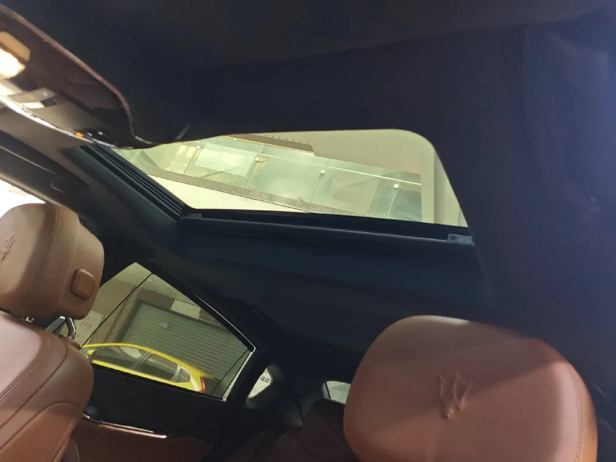 2019 Maserati Quattroporte 3.0T 350HP V6 8AT,autocango,china used car exporter,china ev exporter,chinese used car exporter,chinese used ev exporter