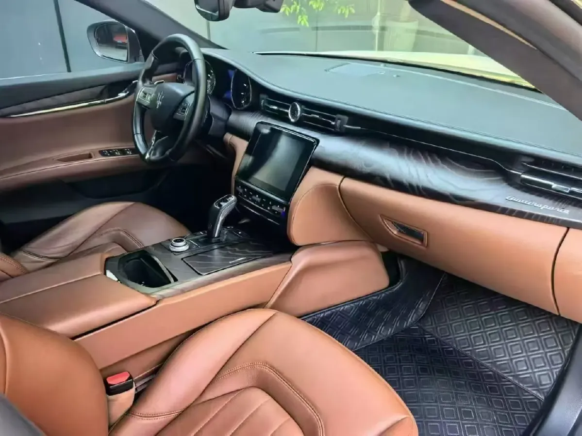 2019 Maserati Quattroporte 3.0T 350HP V6 8AT,autocango,china used car exporter,china ev exporter,chinese used car exporter,chinese used ev exporter