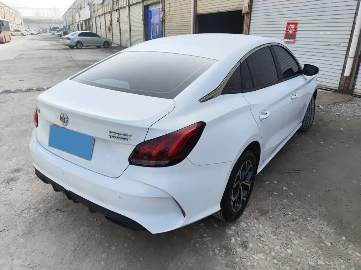 2023 MG 5 1.5L 129HP L4 5MT,autocango,china used car exporter,china ev exporter,chinese used car exporter,chinese used ev exporter