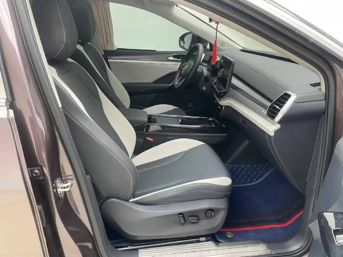 2022 Volkswagen ID.6 Crozz BEV 84.8KWH,autocango,china used car exporter,china ev exporter,chinese used car exporter,chinese used ev exporter